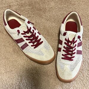 Steve Madden verdict sneaker